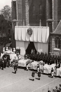Funeral of H.R.H. Prince Hendrik (1934) Funeral of H.R.H. Prince Hendrik (1934)