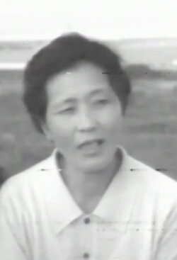 Being Women in Japan: Living with the Ocean (1974)