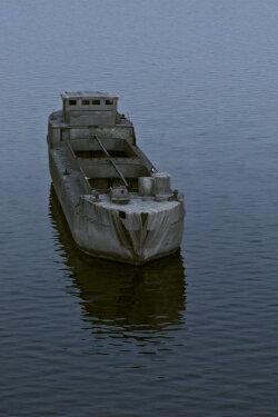 Betonschiff ohne Namen (2023)