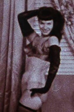 Betty High Heel Dance (1955) Betty High Heel Dance (1955)