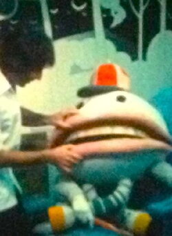 Big Mouth Goes to the Dentist (1980) Big Mouth Goes to the Dentist (1980)