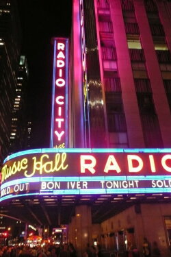 Bon Iver Live From Radio City (2012) Bon Iver Live From Radio City (2012)