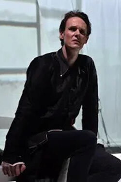 Britten: Curlew River (2013) Britten: Curlew River (2013)
