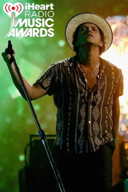 Bruno Mars - iHeartRadio Music Festival (2013) Bruno Mars - iHeartRadio Music Festival (2013)