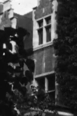 Bruxelles: La soeur et la mère de Marilyn (1967) Bruxelles: La soeur et la mère de Marilyn (1967)