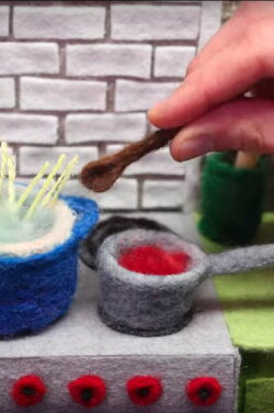 Cooking with Wool: Pasta with Red Sauce (2019)