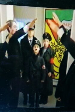 Der Führer kommt (1986) Der Führer kommt (1986)