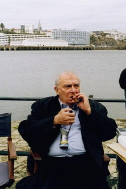 Die Welt des Claude Chabrol - Eine Nahaufnahme zum 50. Film (2003) Die Welt des Claude Chabrol - Eine Nahaufnahme zum 50. Film (2003)