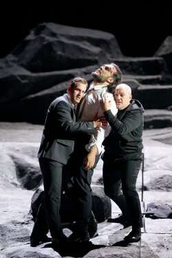 Don Giovanni - Aus der Wiener Staatsoper, Dezember 2021 (2021) Don Giovanni - Aus der Wiener Staatsoper, Dezember 2021 (2021)