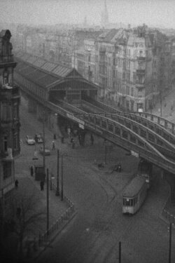 Eine Nacht wie jede andere (1957) Eine Nacht wie jede andere (1957)