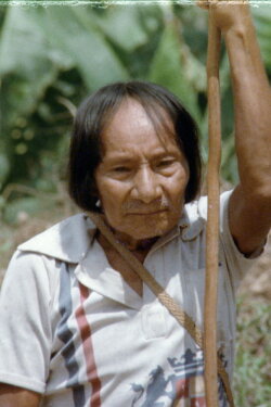 En la tierra de los Awuajunti (1984) En la tierra de los Awuajunti (1984)