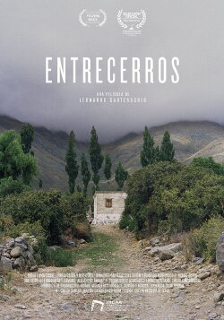 Entrecerros (2022)