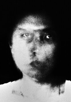 Face in Motion (1976)