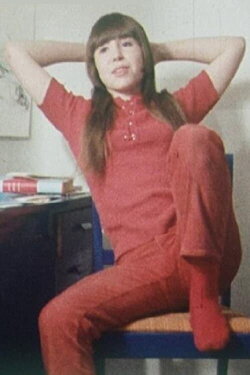 Female Human (1970) Female Human (1970)