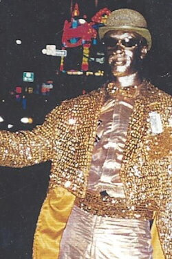 From Gold Man With Love (2020) From Gold Man With Love (2020)