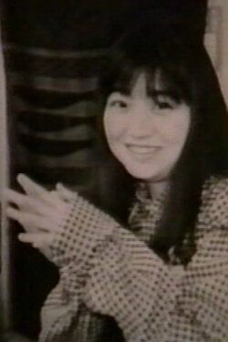 Going Undercover: Convenience Store Gal Chapter (1992) Going Undercover: Convenience Store Gal Chapter (1992)