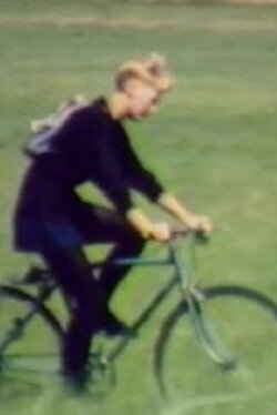 Green on the Horizon (1988) Green on the Horizon (1988)