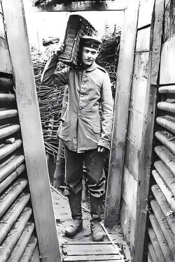 Hidden Histories: WW1's Forgotten Photographs (2014) Hidden Histories: WW1's Forgotten Photographs (2014)