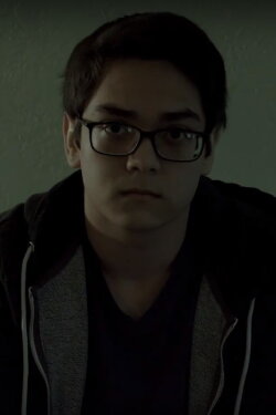 Hum (2018)