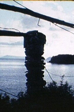 I. E. [site 01-isole eolie] (2004)