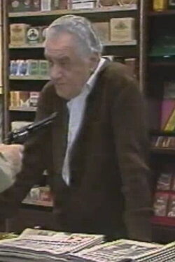 In der Trafik: Geld oder Leben (1989)