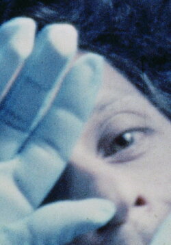 Le gant de l'autre (1977) Le gant de l'autre (1977)