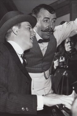 Let's Sing a Song About the Moonlight (1948) Let's Sing a Song About the Moonlight (1948)