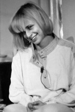 Liebe Nina... (1990)