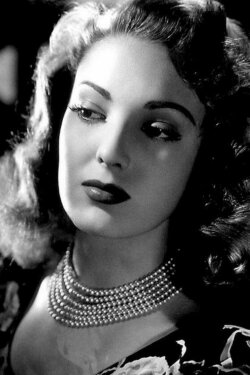 Linda Darnell: Hollywood's Fallen Angel (1999) Linda Darnell: Hollywood's Fallen Angel (1999)