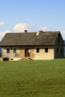 Little Houses (2015)