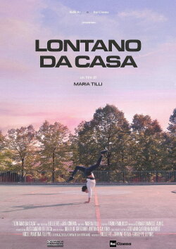 Lontano da casa (2021)