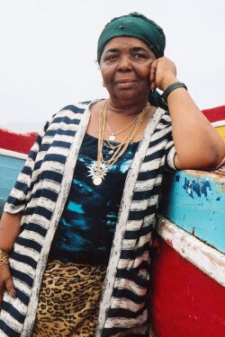 Looking for Cesária Évora (2019)