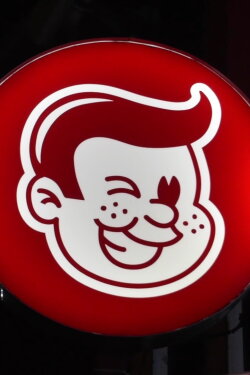 Macanudo (2023)