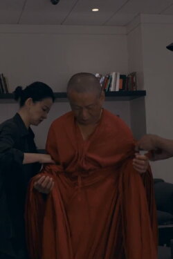 Making-of du tournage de Tsai Ming-Liang au Centre Pompidou (2022) Making-of du tournage de Tsai Ming-Liang au Centre Pompidou (2022)