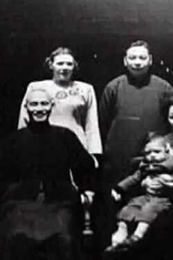 Mao and Chan. Russian Children (2005) Mao and Chan. Russian Children (2005)