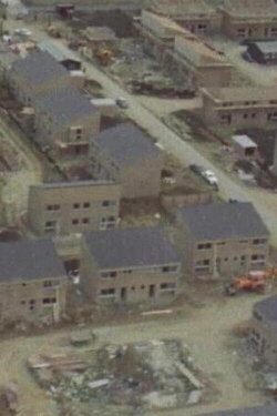 Milton Keynes - A Village City (1973) Milton Keynes - A Village City (1973)