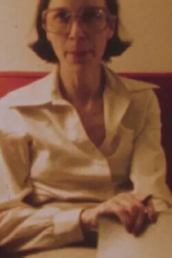 Mom (1974) Mom (1974)