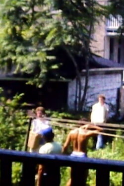 Moving (1981)