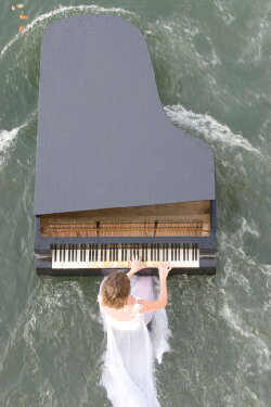 Noturno de um piano (2005) Noturno de um piano (2005)