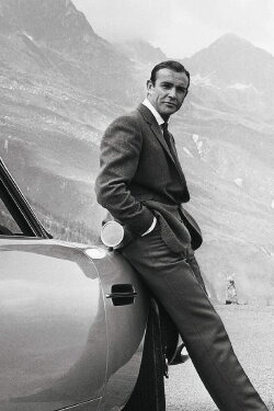 On Tour with the Aston Martin DB5 (2006)