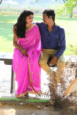 Paarka Thonuthe (2018)