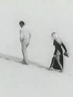 Patrząc pod słońce (1972) Patrząc pod słońce (1972)