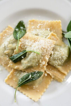 Ravioli (2021) Ravioli (2021)
