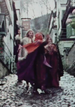 Red Red? Red (1971)