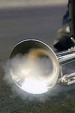 Returning A Sound (2004) Returning A Sound (2004)