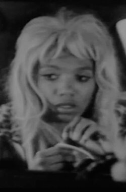 Sapphire and the Slave Girl (1995) Sapphire and the Slave Girl (1995)