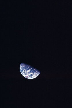 Seeing Spacecraft Earth (2021)