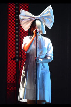 Sia: iHeartRadio Music Festival (2016)