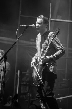 Sigur Rós at Glastonbury 2016 (2016) Sigur Rós at Glastonbury 2016 (2016)