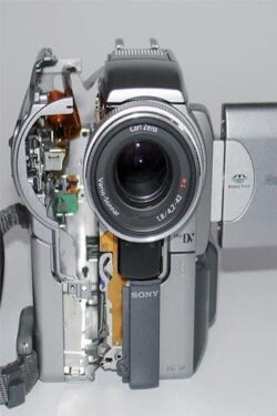Sony DCR–PC120E. Disassembled (2007) Sony DCR–PC120E. Disassembled (2007)